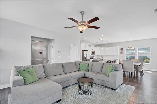 162 Verdmont Drive, Raeford, NC 28376