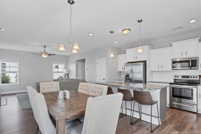 162 Verdmont Drive, Raeford, NC 28376
