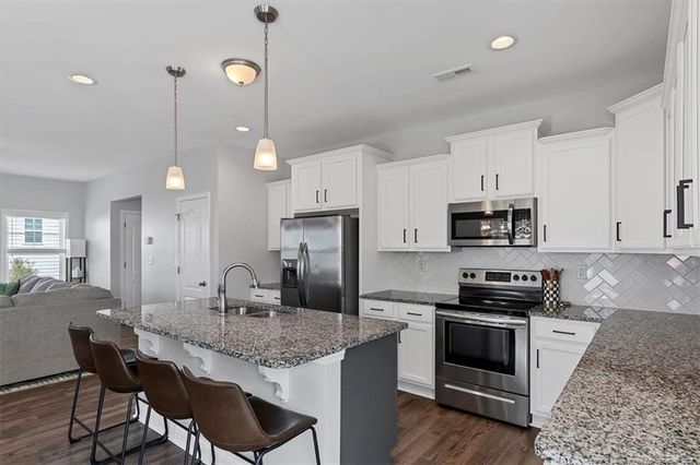 162 Verdmont Drive, Raeford, NC 28376