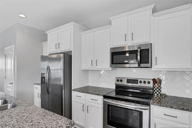 162 Verdmont Drive, Raeford, NC 28376