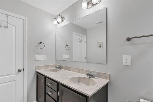 162 Verdmont Drive, Raeford, NC 28376