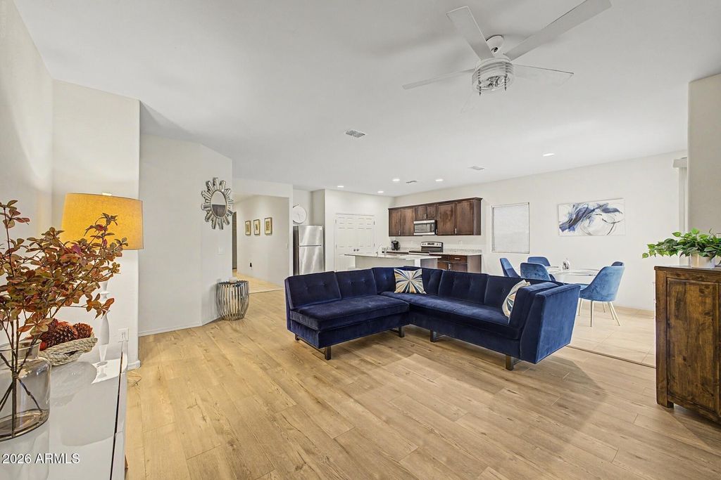 18346 N DESERT WILLOW Drive, Maricopa, AZ 85138 — photo 2
