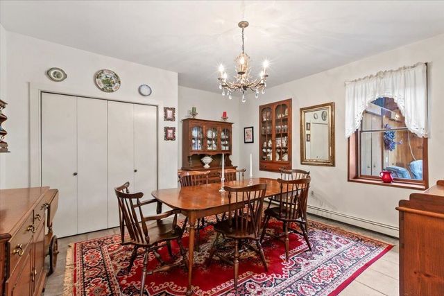 1594 Vermont Route 7A, Shaftsbury, VT 05262