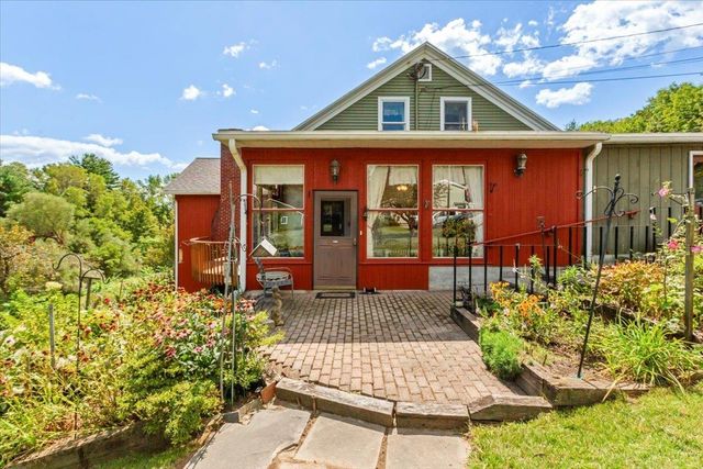 1594 Vermont Route 7A, Shaftsbury, VT 05262