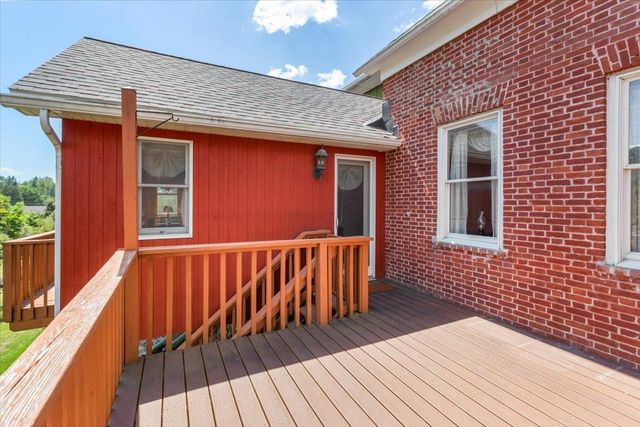 1594 Vermont Route 7A, Shaftsbury, VT 05262