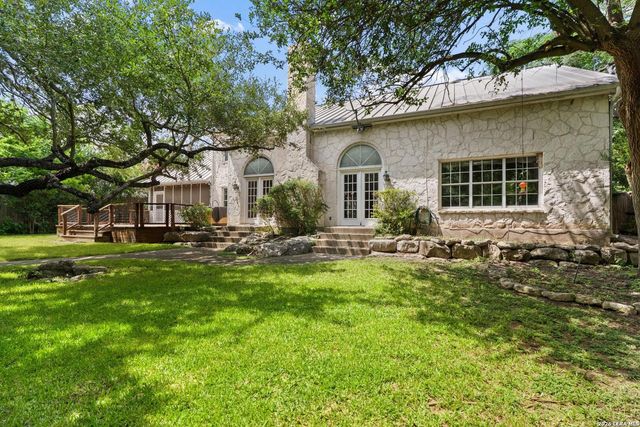 1731 Riada Dr, New Braunfels, TX 78132