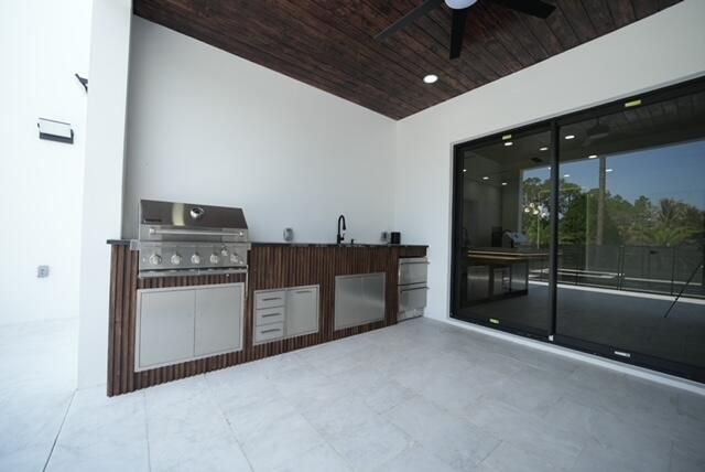 17107 W Sycamore Drive W, The Acreage, FL 33470