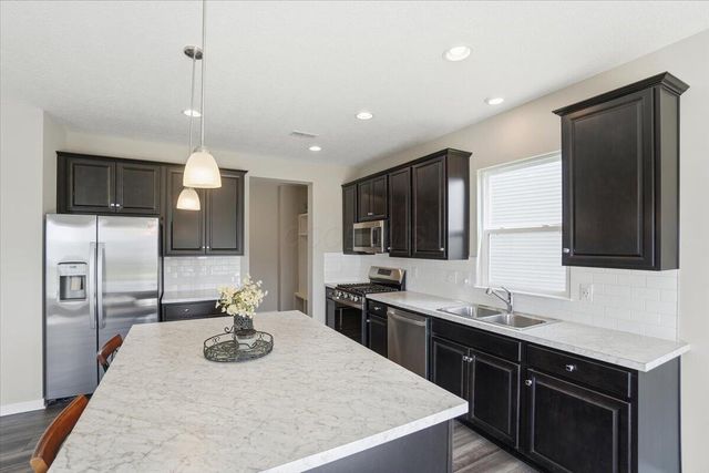 1441 Aerotrain Court S, Plain City, OH 43064