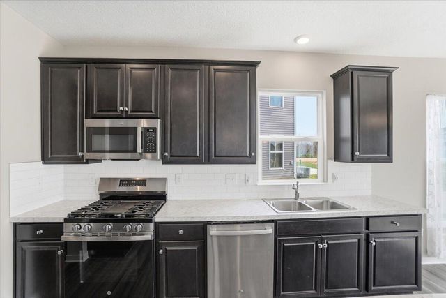 1441 Aerotrain Court S, Plain City, OH 43064