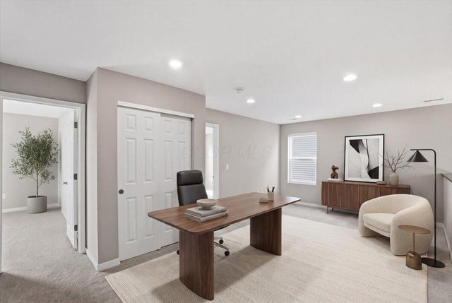 1441 Aerotrain Court S, Plain City, OH 43064