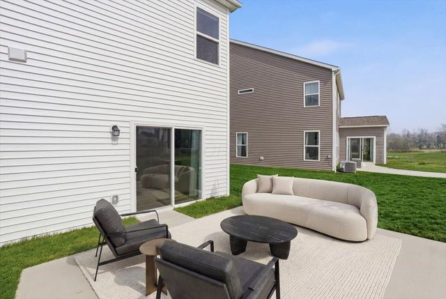 1441 Aerotrain Court S, Plain City, OH 43064