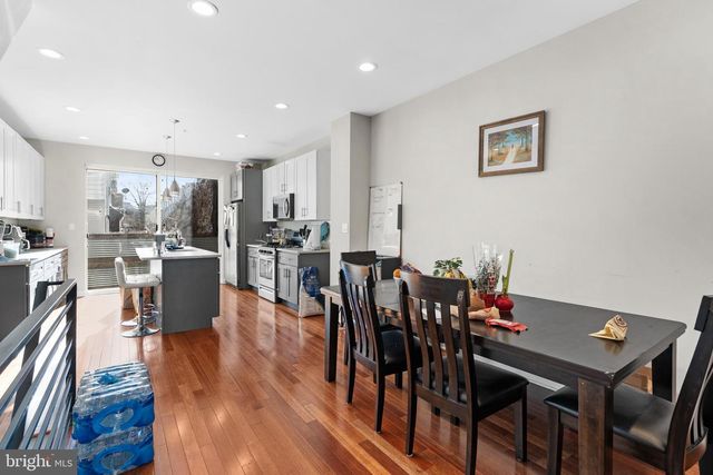 2714 W JEFFERSON ST, Philadelphia, PA 19121