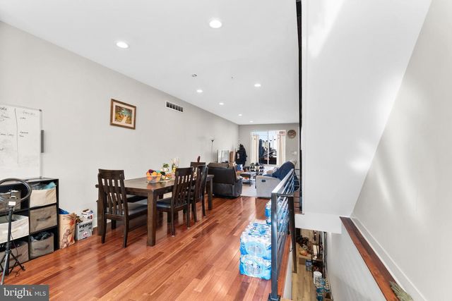 2714 W JEFFERSON ST, Philadelphia, PA 19121