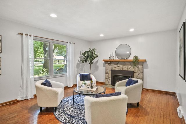 11775 Woodtown Road, Galena, OH 43021