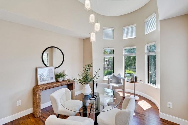 928 Wright Avenue 902, Mountain View, CA 94043