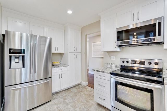 928 Wright Avenue 902, Mountain View, CA 94043