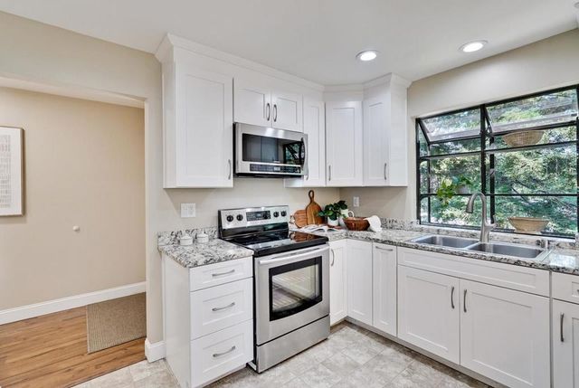 928 Wright Avenue 902, Mountain View, CA 94043