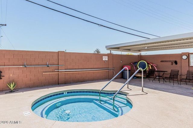 6141 E ANAHEIM Street, Mesa, AZ 85205