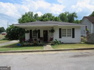 210 Merritts Avenue, Cedartown, GA 30125