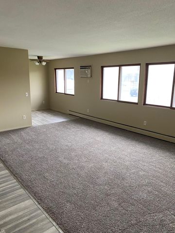 7632 Pleasant Avenue, Richfield, MN 55423