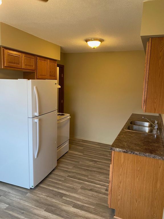 7632 Pleasant Avenue, Richfield, MN 55423 — photo 3