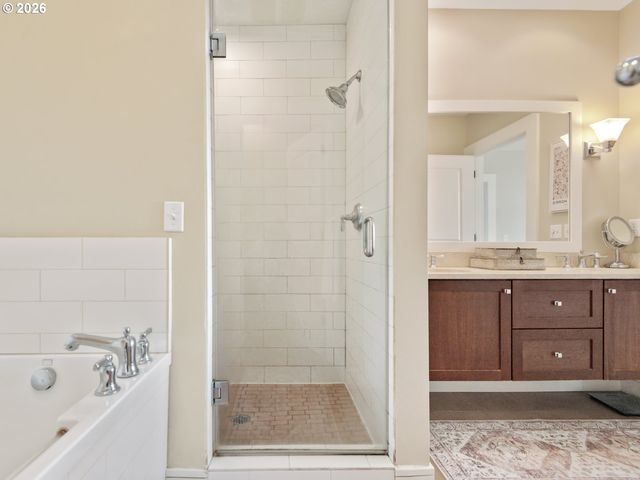 571 2nd St, Lake Oswego, OR 97034