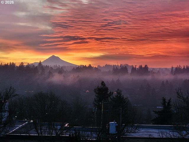 571 2nd St, Lake Oswego, OR 97034