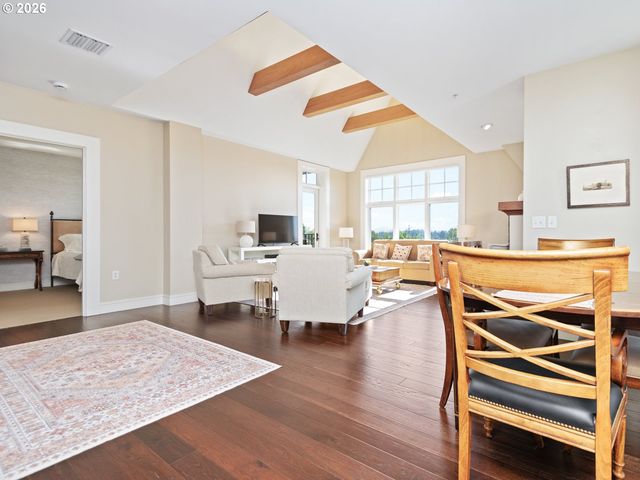 571 2nd St, Lake Oswego, OR 97034