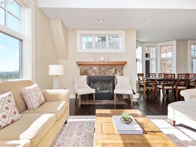 571 2nd St, Lake Oswego, OR 97034