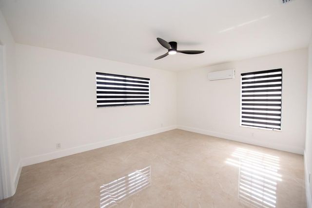 110 NW 6th Ave, Dania Beach, FL 33004