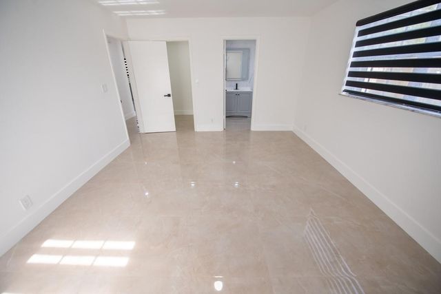 110 NW 6th Ave, Dania Beach, FL 33004