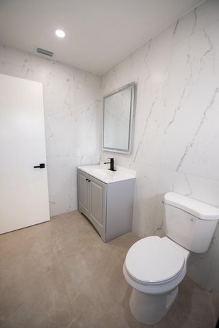 110 NW 6th Ave, Dania Beach, FL 33004