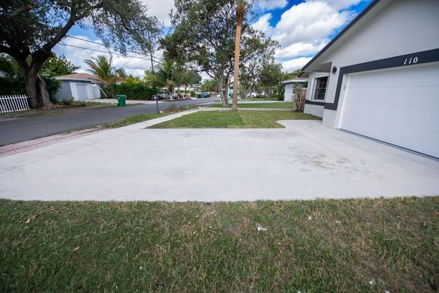 110 NW 6th Ave, Dania Beach, FL 33004