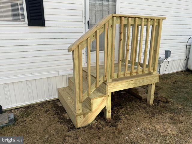 12 VINTAGE LN, Honey Brook, PA 19344