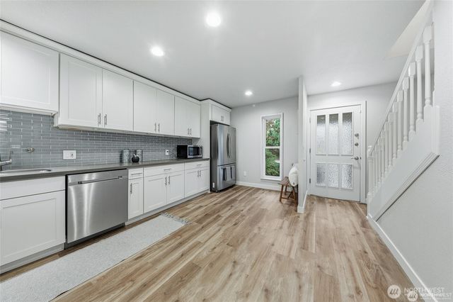 1940 N Northgate Way, Seattle, WA 98133