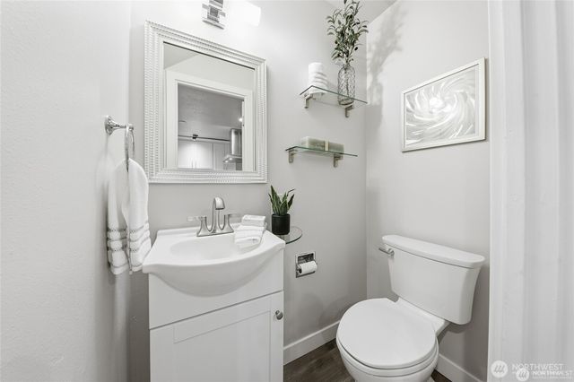 1940 N Northgate Way, Seattle, WA 98133