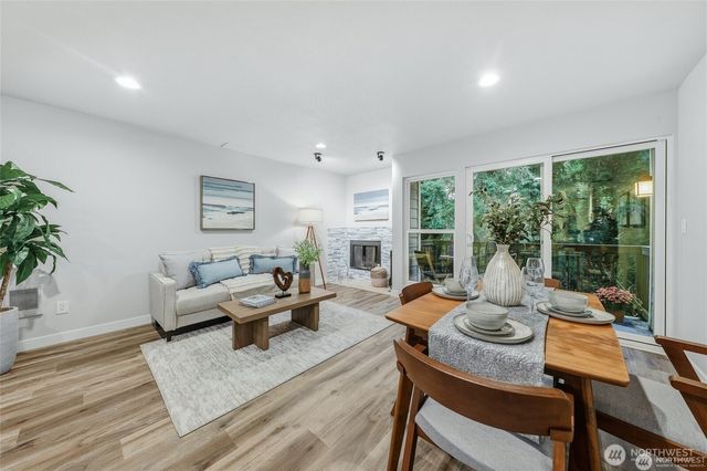 1940 N Northgate Way, Seattle, WA 98133