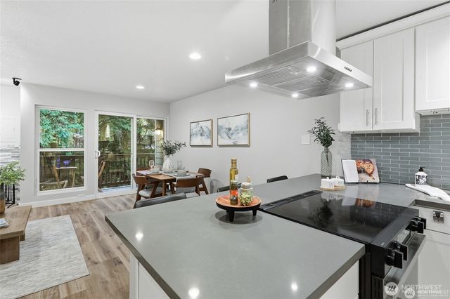 1940 N Northgate Way, Seattle, WA 98133