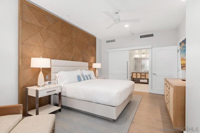 1500 Orange Ave 7, Coronado, CA 92118