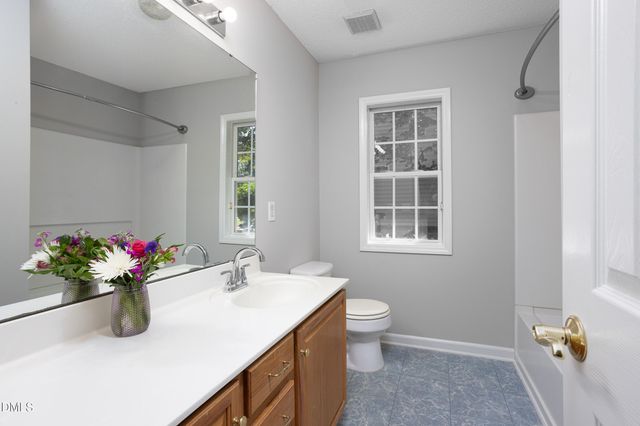 3425 Coach Lantern Avenue, Wake Forest, NC 27587