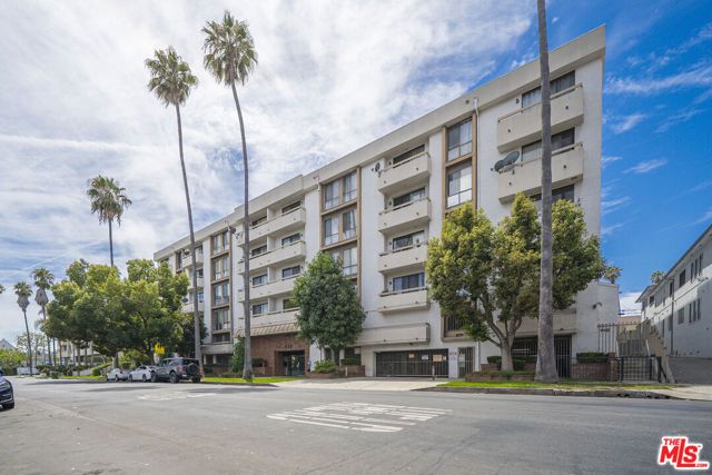 533 S St Andrews Place 220, Los Angeles, CA 90020