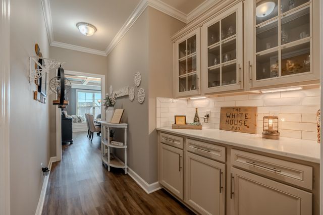 609 Crossmont Way, Simpsonville, SC 29681