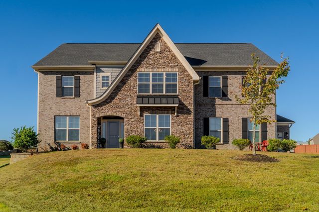 609 Crossmont Way, Simpsonville, SC 29681