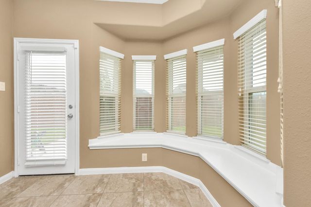 3505 Barrington Court, Pearland, TX 77584