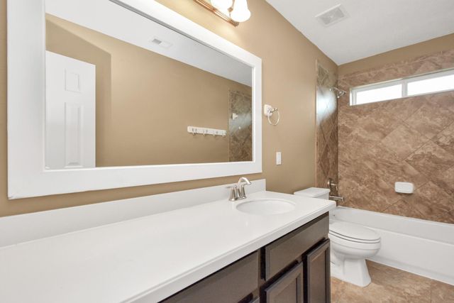 3505 Barrington Court, Pearland, TX 77584