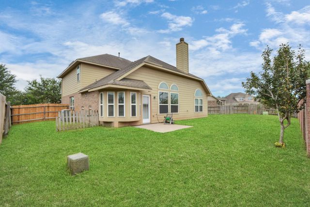 3505 Barrington Court, Pearland, TX 77584