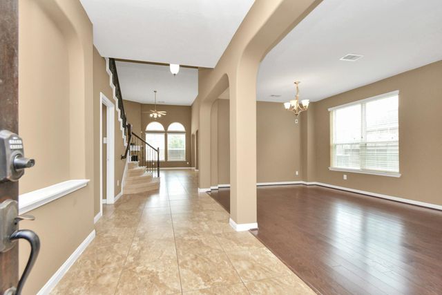 3505 Barrington Court, Pearland, TX 77584