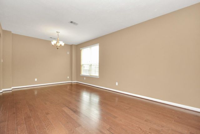 3505 Barrington Court, Pearland, TX 77584