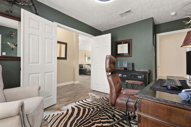 11401 30th Avenue N, Texas City, TX 77591