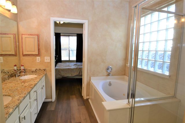 12406 Fox Meadow Drive, Stafford, TX 77477